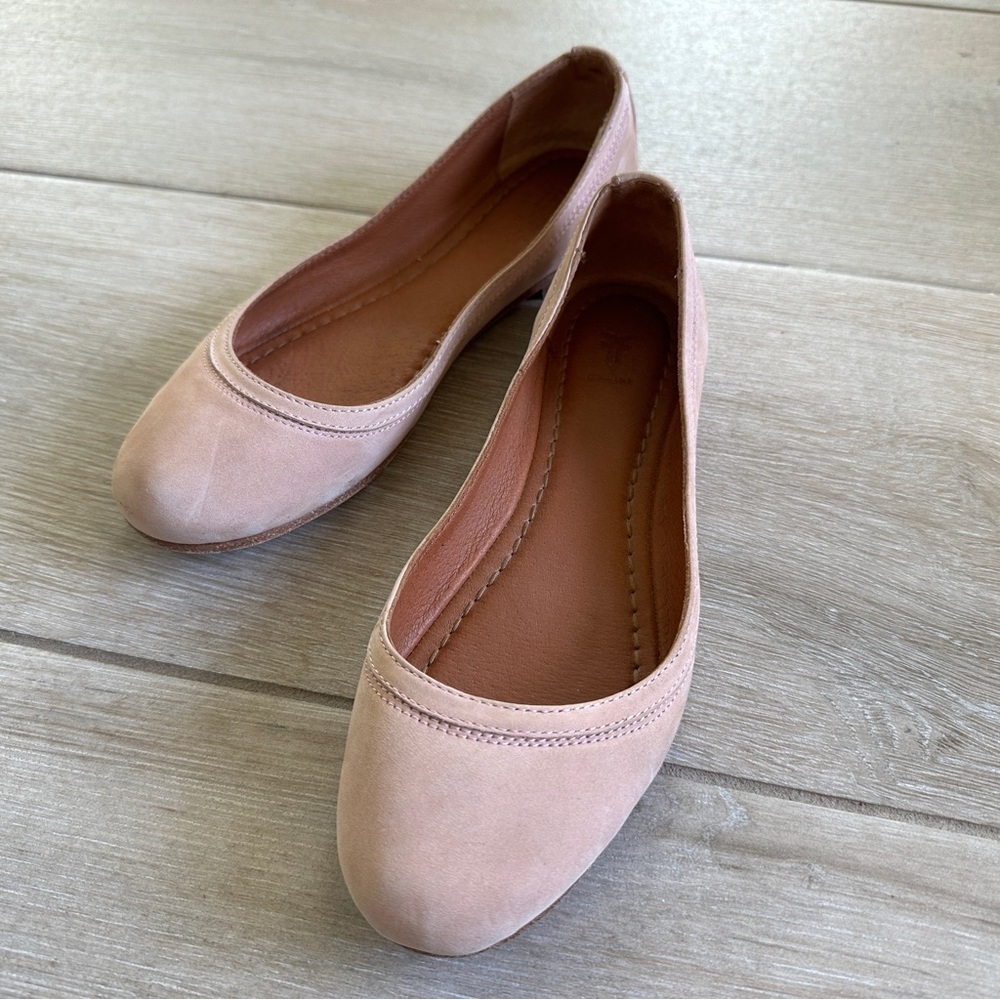 Frye Carson Suede flats sz 7.5